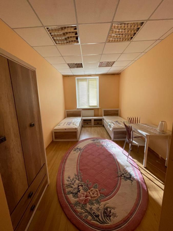Seven Hotel Korosten Bagian luar foto